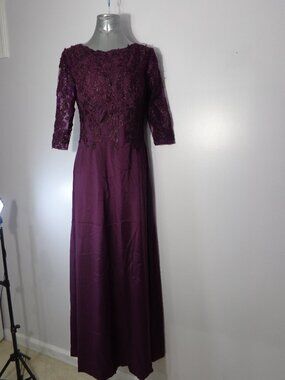 MISSACC Womens Purple 3/4 Sleeve Lace Embroidery Formal Evening Gown Sz M - NWT